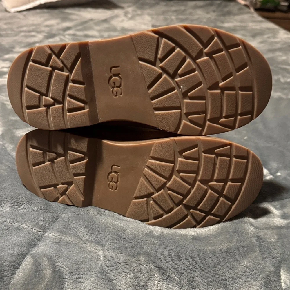 UGG Kids Brown Boots with Red Laces